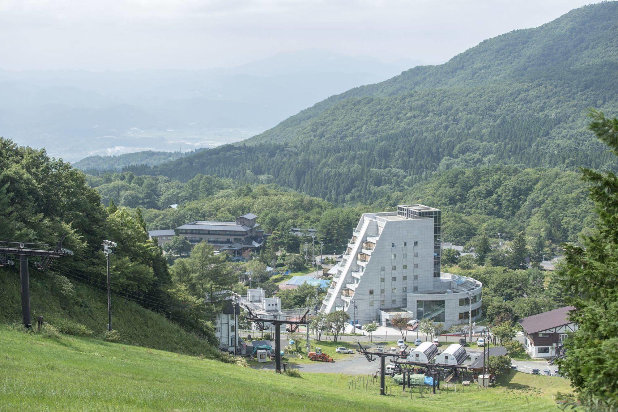 Takamiya Hotel Rurikura Resort Yamagata  Exterior photo